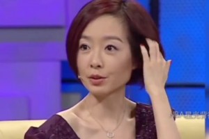 名人效应易建联当年高考 被监考老师索要签名